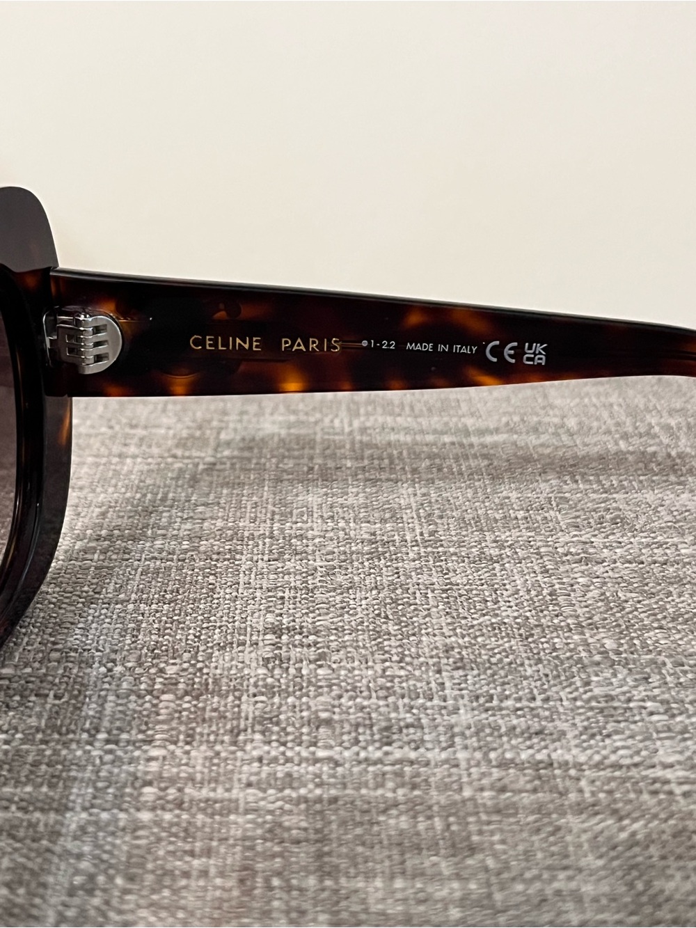 Celine Tortoiseshell Cat-Eye Sunglasses - Brown - Picture 4 of 5